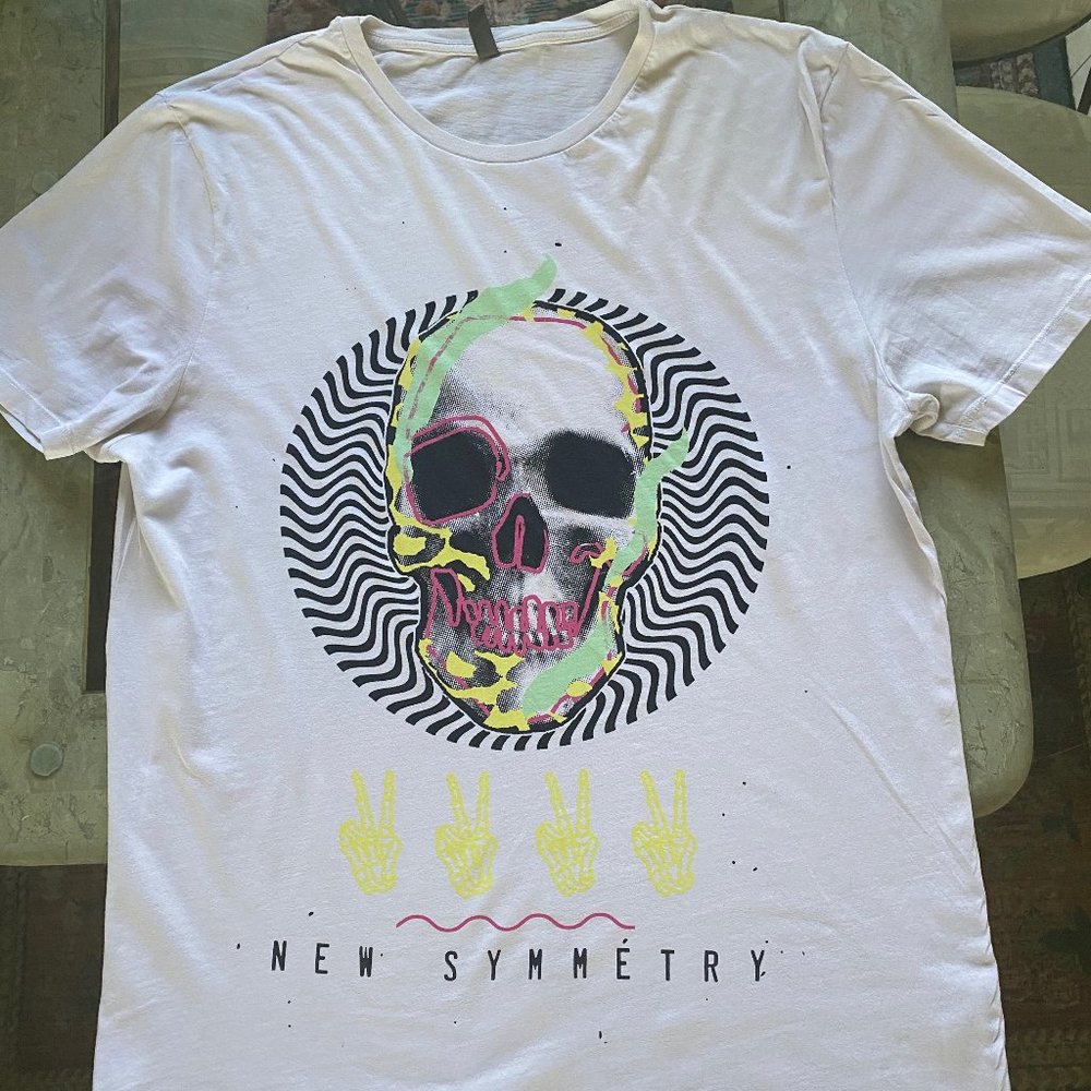 New Symmetry Skull Tee Shirt